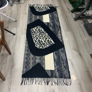 FADIVO New York Black Scarf